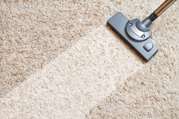 carpet-cleaning-vacuum-cleaner