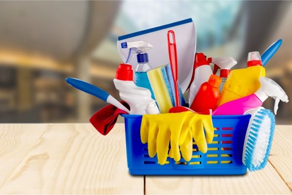 plastic-bottle-with-household-chemicals-bucket