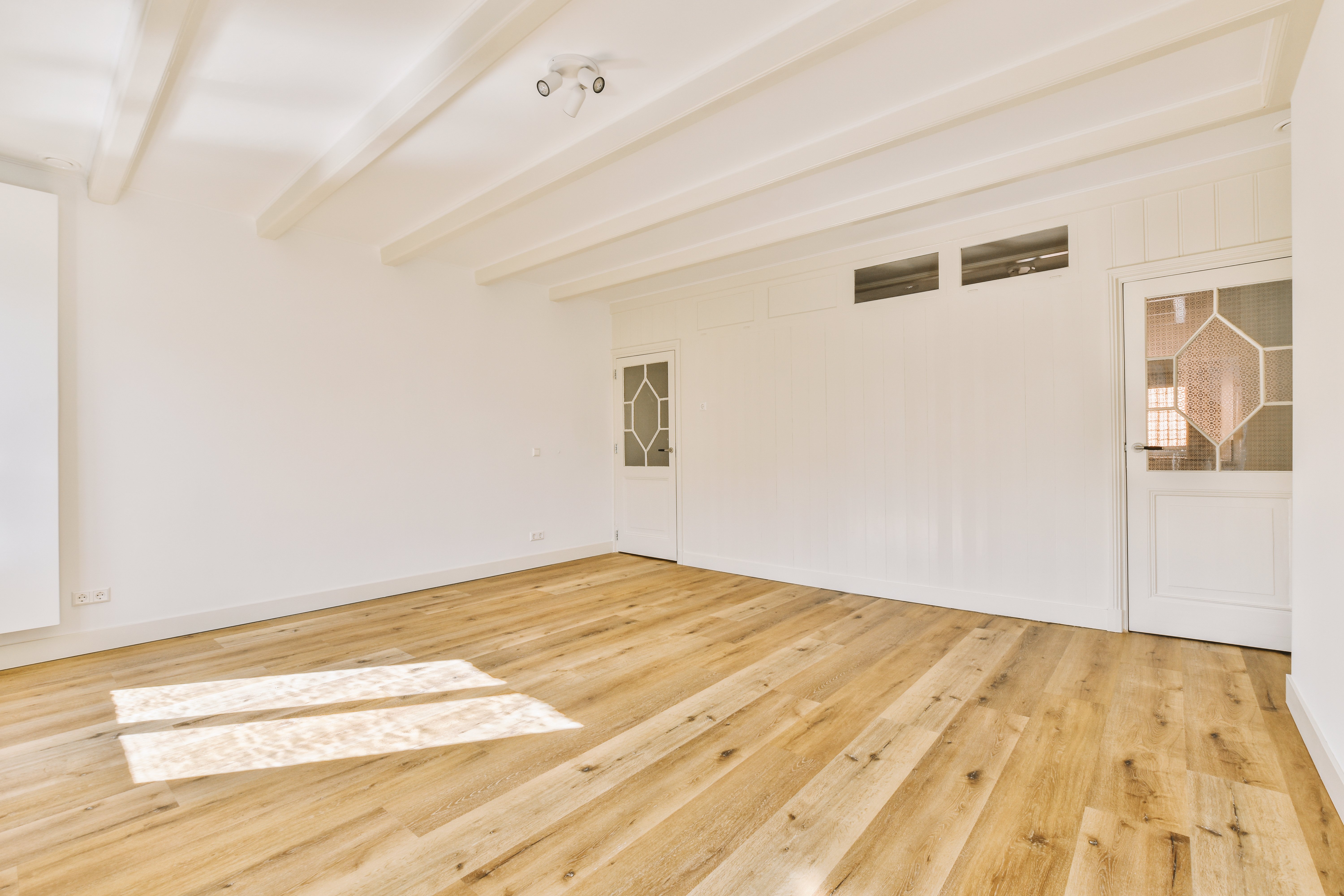 Top 5 Types of Wooden Floor Restoration Products
